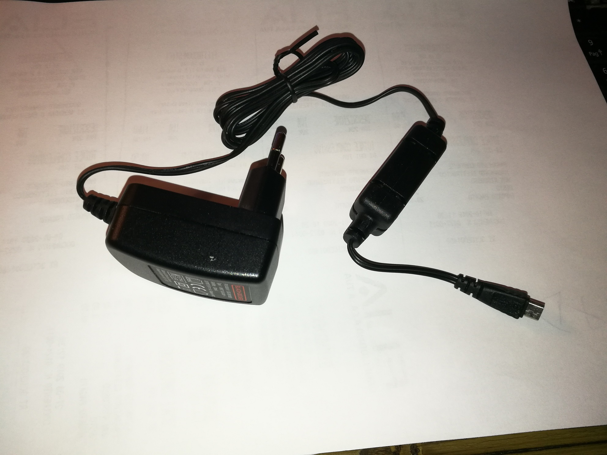 BLACK+DECKER CARICABATTERIA N581611 PER AVVITATORE LEVIGATRICE SEGHETTO  