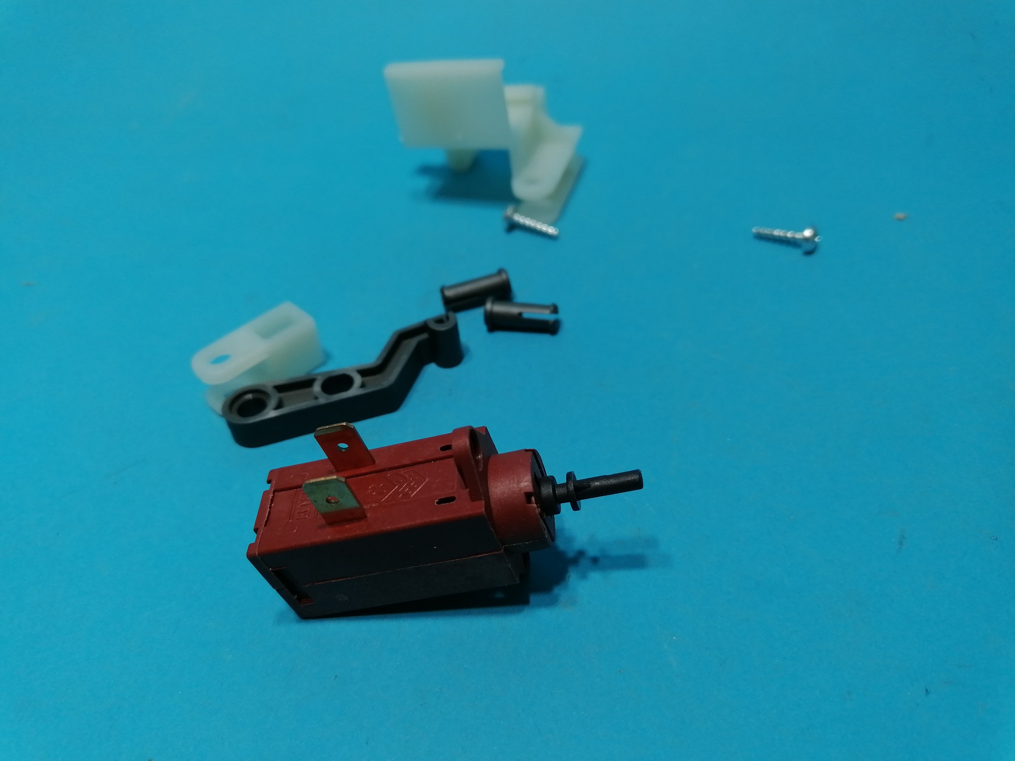 VORTICE KIT INTERRUTTORE PER ASPIRATORE ELICOIDALE DA MURO MOD.230/9