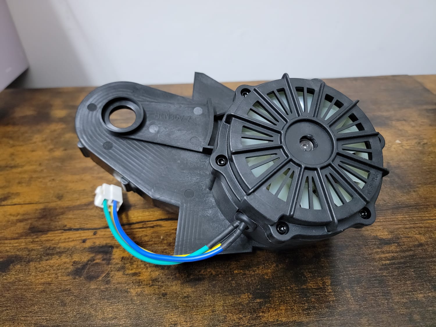Einhell motore per Arieggiatore / scarificatore a batteria GE-SC 36/35 Li - Solo